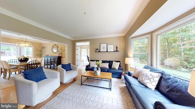 126 Lake Dr, Sterling, VA 20164 - photo 6