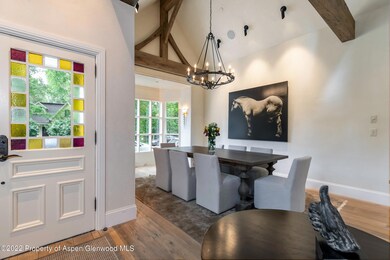 Dining-Area
