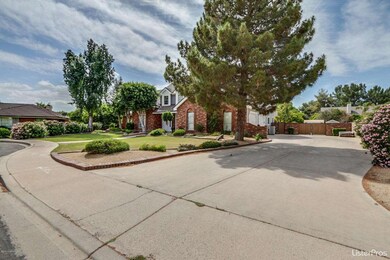 924 N Miramar, Mesa, AZ 85213 - photo 2