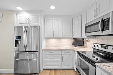 2736 SE Birmingham Dr, Stuart, FL 34994 - photo 5