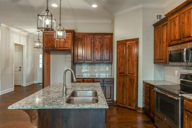 10503 W 49th Place, Shawnee, KS 66203 - photo 2