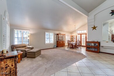 1022 S Copper Key Ct, Gilbert, AZ 85233 - photo 5