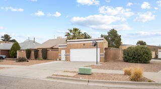 1824 Chris Scott Dr, El Paso, TX 79936 - photo 4