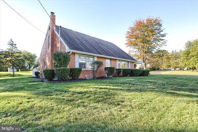 2016 Randall Rd, Enola, PA 17025 - photo 2