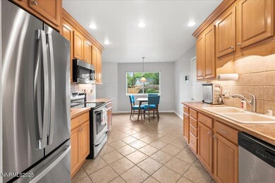 610 Akard Cir, Reno, NV 89503 - photo 7