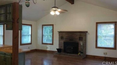 Main house - vaulted ceiling and dual pane windows