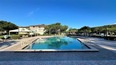 300 SW 134th Way unit 304E, Pembroke Pines, FL 33027 - photo 3