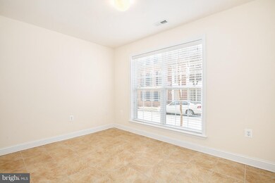 879 Ryan St, Baltimore, MD 21230 - photo 4