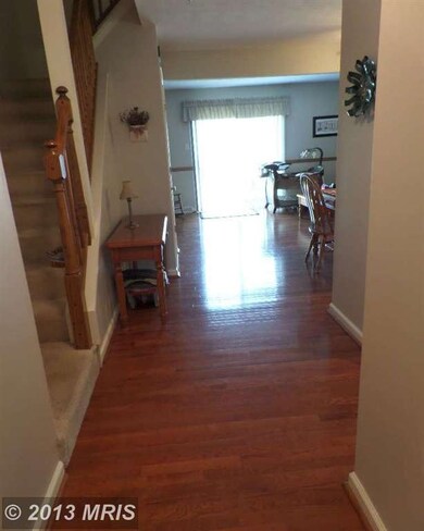 6351 Jacobs Ct, Sykesville, MD 21784 - photo 2