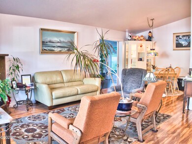 501 SE Neptune Ave, Lincoln City, OR 97367 - photo 4