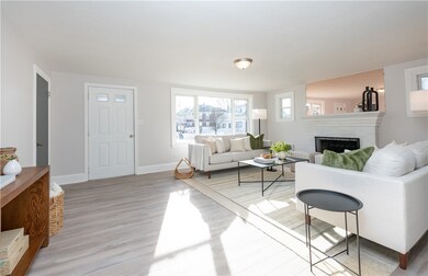 31 Utton Ave, Pawtucket, RI 02860 - photo 4