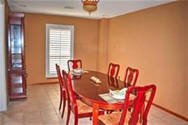 Large Formal Dining!