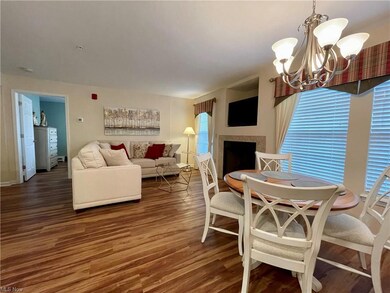 Chandlers Lane Condominiums unit 113, Olmsted Falls, OH 44138 - photo 3