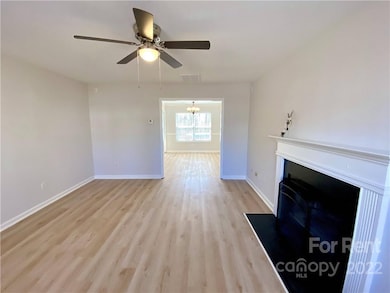 1807 Endeavor Ln, Clover, SC 29710 - photo 2
