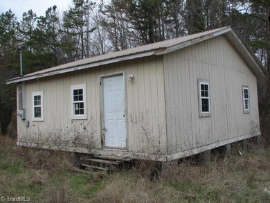 3828 Pisgah Covered Bridge Rd, Asheboro, NC 27205 - photo 3