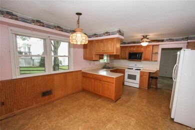 301 Swineheart Rd, Boyertown, PA 19512 - photo 3