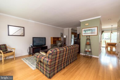 620 Greentree Ln, Norristown, PA 19403 - photo 4