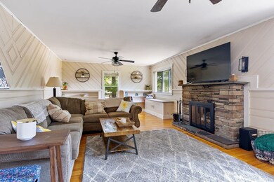 36 Hilltop Rd, Billerica, MA 01821 - photo 4