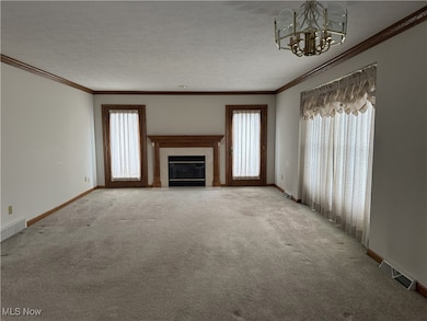 1357 S Azalea Blvd, Barberton, OH 44203 - photo 5