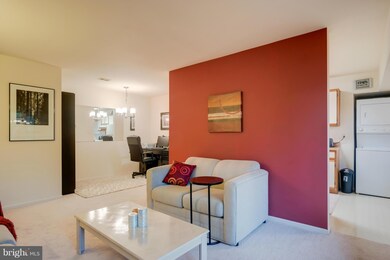 9574 Jayhawk Terrace unit 102, Manassas, VA 20110 - photo 3