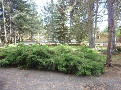 20373 Chewacan Ct, Bend, OR 97702 - photo 2