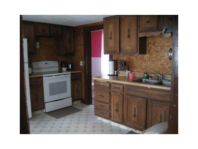 10 Weld St, Dixfield, ME 04224 - photo 2