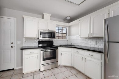 3505 Amando St unit 2, Edinburg, TX 78539 - photo 5