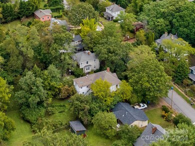 Convenient location in South Asheville