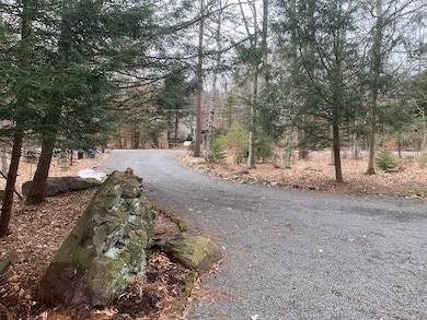 5424 Woodland Ave, Pocono Pines, PA 18350 - photo 6