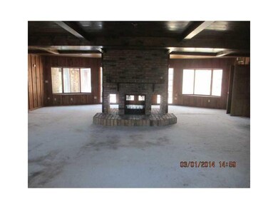 425 Sylvan Rd, Anderson, IN 46012 - photo 4