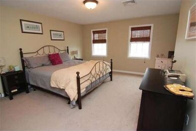 418 Hampton Way, Abington, MA 02351 - photo 4