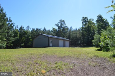 243 Swaim Ln, Berkeley Springs, WV 25411 - photo 4