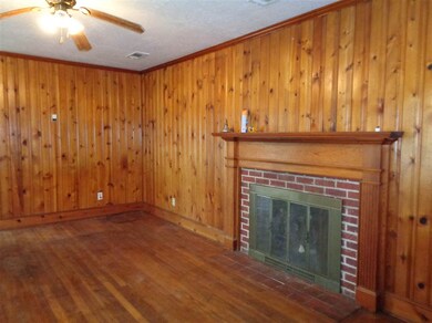 415 Hickory St, Florala, AL 36442 - photo 4