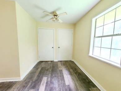 216 S Loftin Ave, Picayune, MS 39466 - photo 6