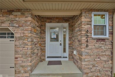 4248 Roosevelt St, Whitehall, PA 18052 - photo 3