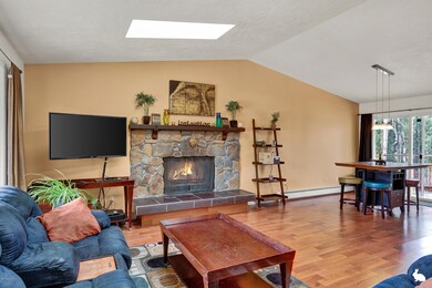 Living / Dining