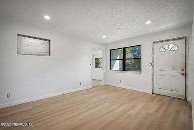 8808 Norfolk Blvd, Jacksonville, FL 32208 - photo 5