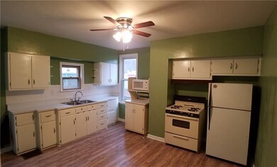 Open Kitchen