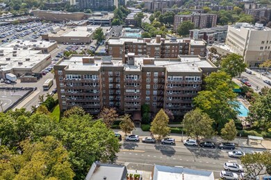 Bay Terrace Cooperative Section XII, Inc. unit 5F, Bayside, NY 11360 - photo 2