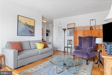 2601 Parkway Condominiums unit 1132, Philadelphia, PA 19130 - photo 4