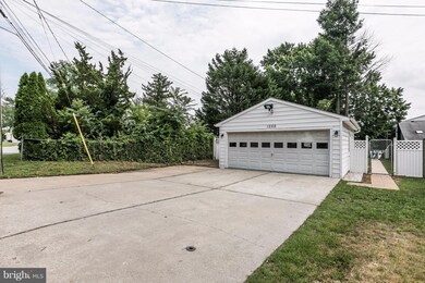 1250 Hillside Rd, Pasadena, MD 21122 - photo 2