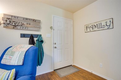 128 Blue Moon Ct, Springtown, TX 76082 - photo 5