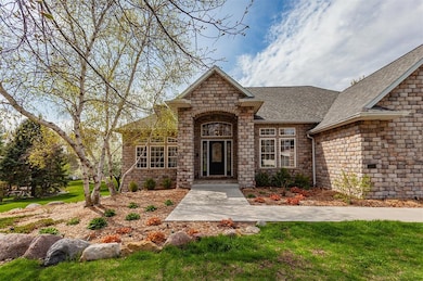 12917 Timberline Dr, Urbandale, IA 50323 - photo 4