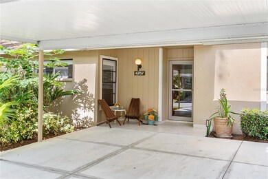 4767 Village Gardens Dr unit 94, Sarasota, FL 34234 - photo 4