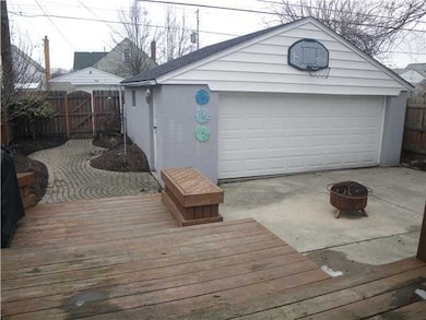 566 E Jeffrey Place, Columbus, OH 43214 - photo 4