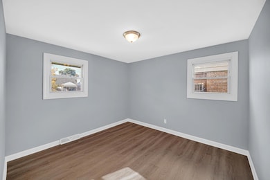 7609 Jarnecke Ave, Hammond, IN 46324 - photo 7