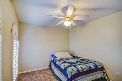 Bed 2 Pic 2