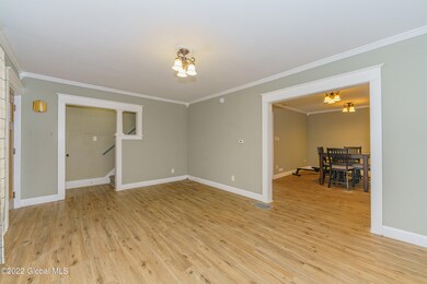 125 N Holmes St, Schenectady, NY 12302 - photo 7