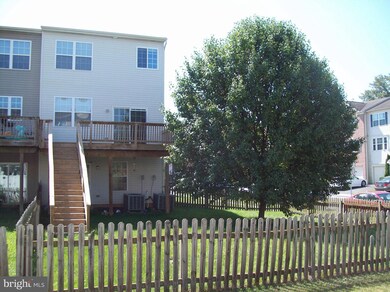 3360 Landmark Ct unit 41, Chambersburg, PA 17201 - photo 2