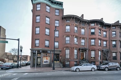 583 Massachusetts Ave unit 5, Boston, MA 02118 - photo 3